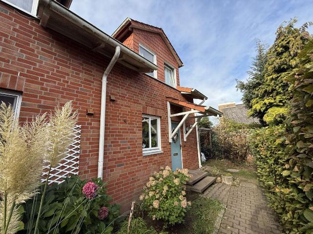 Ruhig gelegenes Reihenendhaus in Lüneburg Oedeme