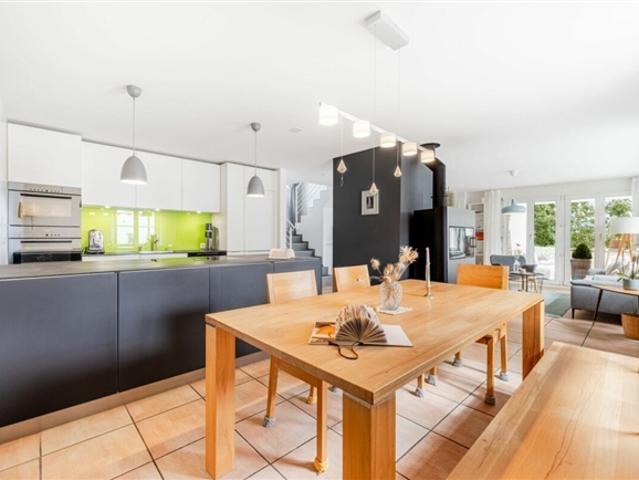 Ruhig, Sonnig und mit viel Platz 6.5 Zimmer Dachmaisonettewohnung mit hellen Räumen im schönen Speicher