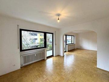 Ruhige 3,5 Zimmer Wohnung in Auringen