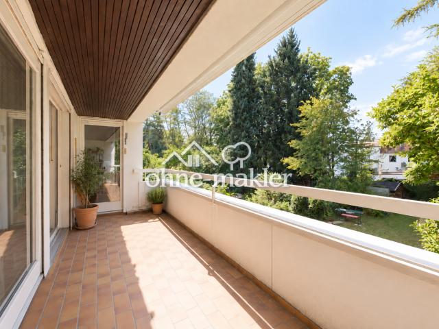 Ruhige 3 Zimmer Wohnung in Harlaching mit zwei Balkonen und Grünblick
