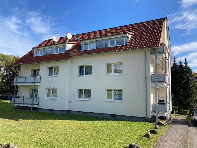 Ruhige 3 Zimmer Wohnung mit Badewanne in Eschenburg