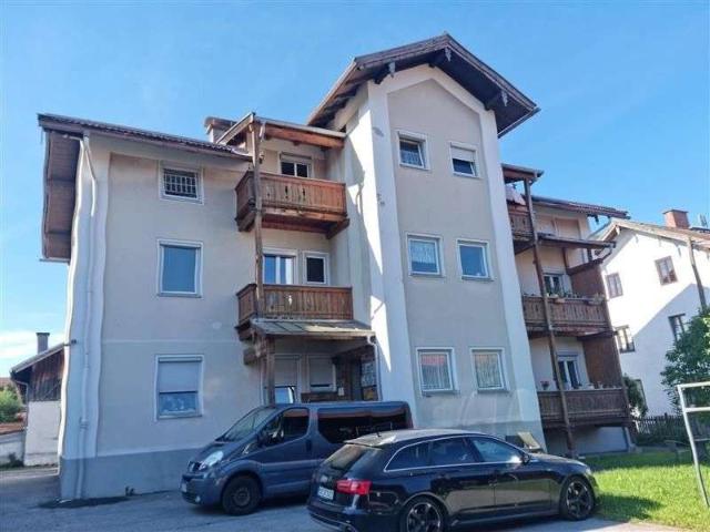 Ruhige 3 Zimmer Wohnung mit Balkon in Hausham – Glückaufstraße