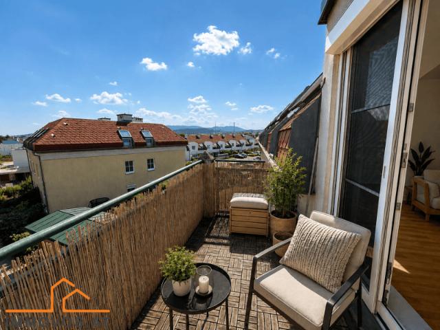 RUHIGE 3 ZIMMER WOHNUNG MIT BALKON UND GARAGENPLATZ IN BRUNN AM GEBIRGE