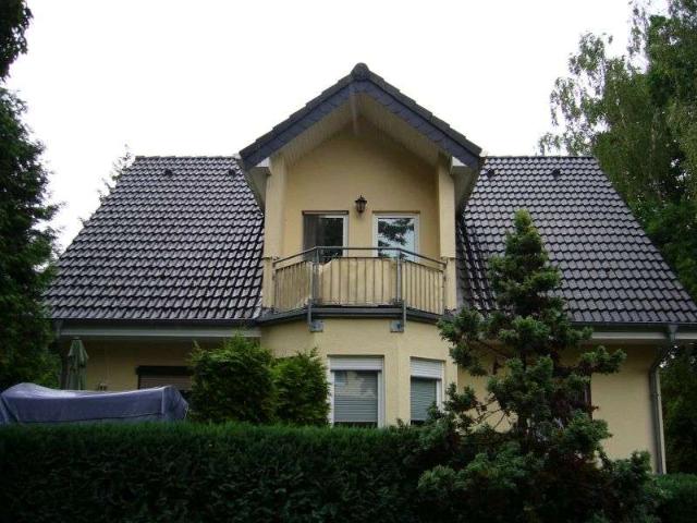 Ruhige 3 Raum Whg. mit Terrasse und Garten