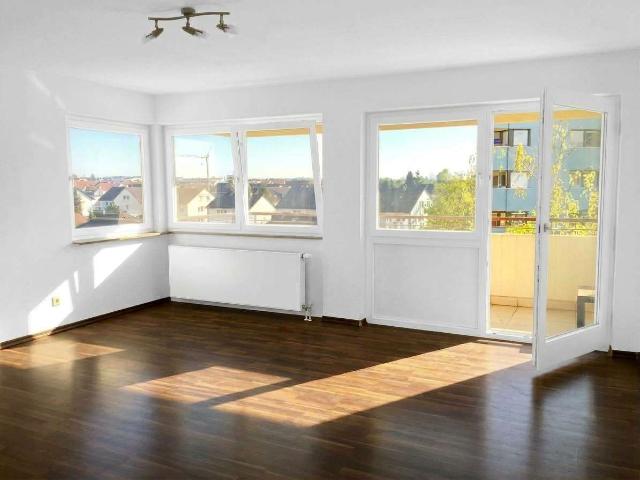 Ruhige 1 Zi Wohnung in Flughafennähe