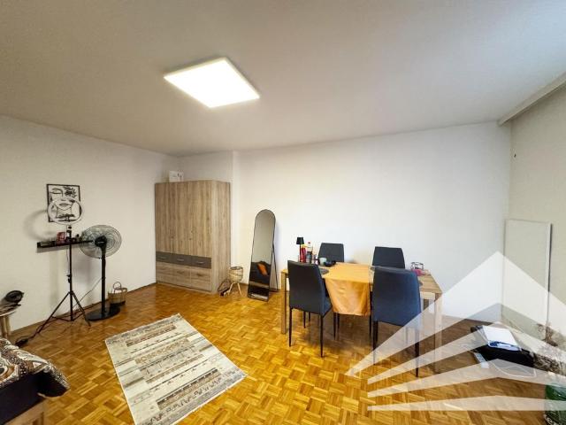 Ruhige 1 Zimmerwohnung mit Küche in bester Citylage ab sofort verfügbar!
