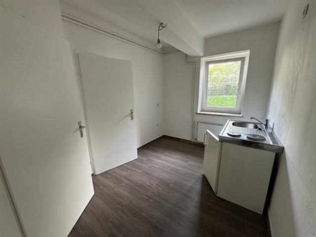 Ruhige 1 Zimmer Wohnung im Erdgeschoss mit Blick in den grünen Innenhof