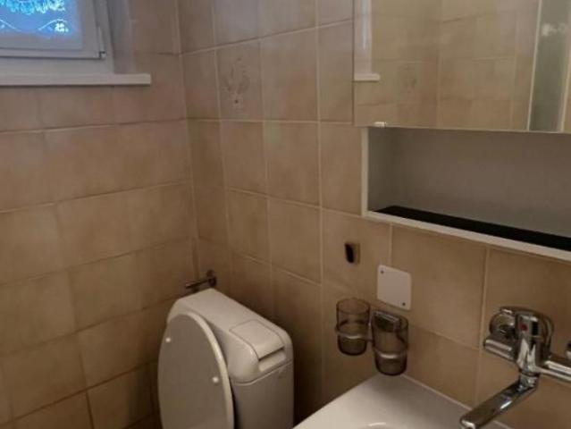 Ruhige 2,5 Zimmer Wohnung in Agno Zweitwohnsitz möglich Vendiamo anche in Residenza Secondaria Tranquillo appartamento di 2,5 locali ad Agno
