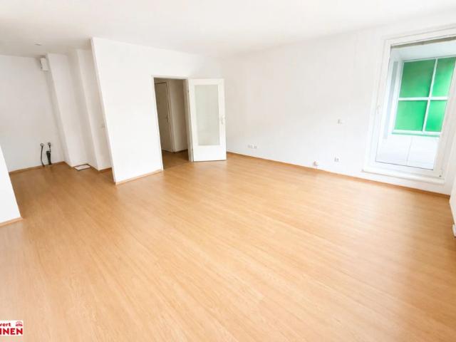 Ruhige 2 Zimmerwohnung mit Balkon in den Innenhof