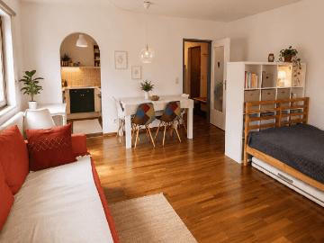 RUHIGE 2 ZIMMERWOHNUNG MIT GARAGE IN INNSBRUCK / KRANEBITTEN