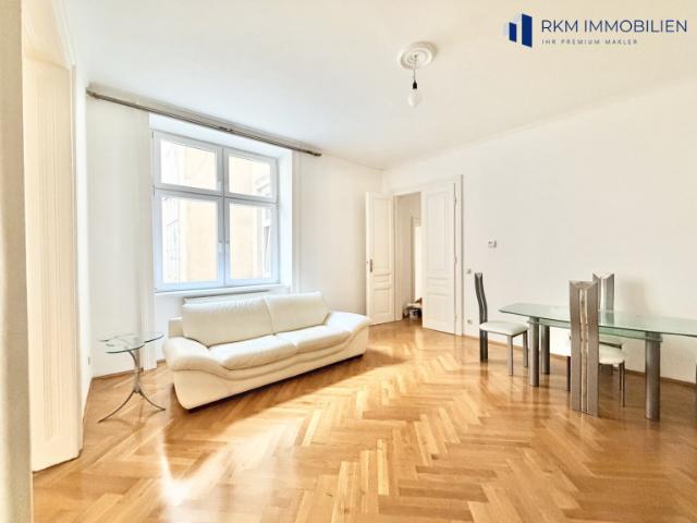 Geräumige 2 Zimmer Altbauwohnung in TOP Ruhelage