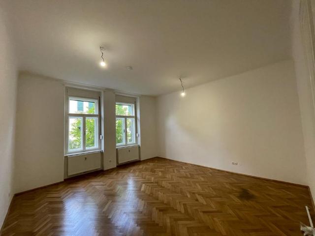 Ruhige 2 Zimmer Wohnung mit Balkon im Herz Jesu Viertel Provisionsfrei!