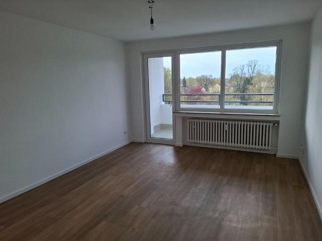 Ruhige 2 Zimmer Wohnung mit Balkon im 4. OG in Köln