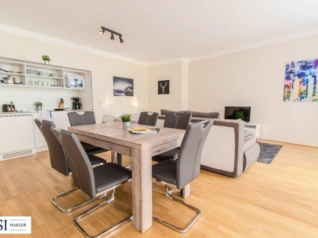 Ruhige 2 Zimmer Wohnung mit gewerblicher Widmung in Top Lage des 7. Bezirks mit hofseitiger Terrasse