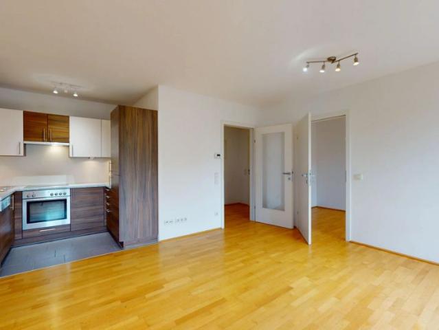 Ruhige 2 Zimmer Wohnung mit Grünblick nahe Schönbrunn
