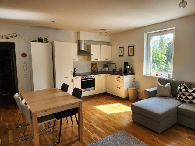 Ruhige 2 Zimmer Wohnung mit Loggia in Waidmannsdorf