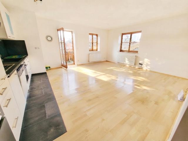 Ruhige 2 Zimmer Wohnung mit Südbalkon in Göming