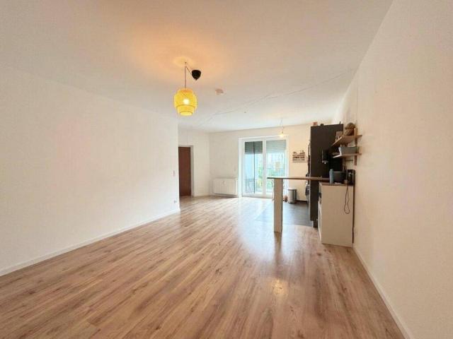 Ruhige 2 Zimmer Wohnung mit Terrasse in Hetzendorf