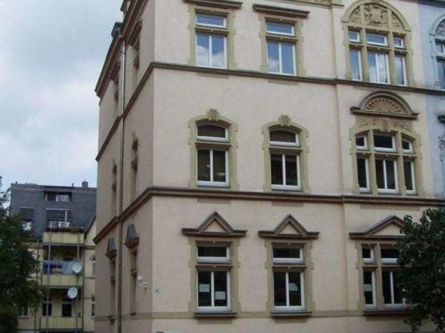 Ruhige 2 Raum Wohnung im Dachgeschoss