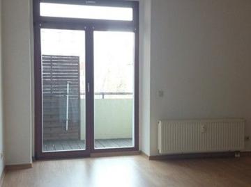ruhige 2 Raumwohnung mit Balkon und Fahrstuhl im Zentrum von Görlitz
