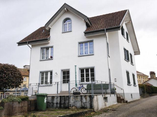 Ruhige 4 Zimmer Erdgeschosswohnung