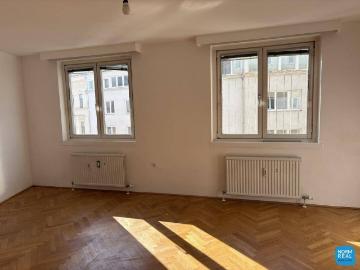 Siebenbrunnengasse, Margareten, Wien - Aufzug