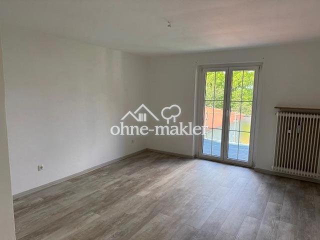 Ruhige 5 Zi Whg. in Berg mit Balkon, renoviert