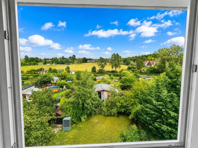 Ruhige 5 Zi. Maisonette auf 3 Ebenen | 130 m² | Weitblick ins Grüne | Stellplatz | provisionsfrei