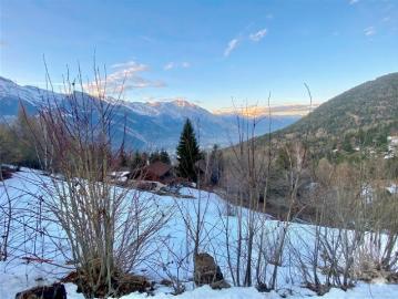 Saxon, Bezirk Martinach, Wallis - Panoramablick