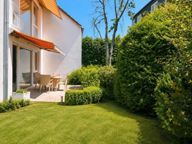 Ruhige Gartenwohnung – 2 Terrassen, Garage, provisionsfrei