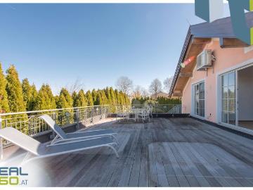 Pasching, Linz-Land, Oberösterreich - Garten