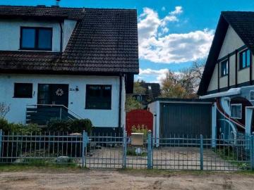 ruhige Doppelhaushälfte von privat