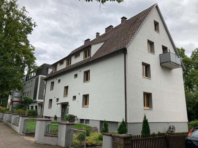 Ruhige DG Wohnung mit schöner Einbauküche