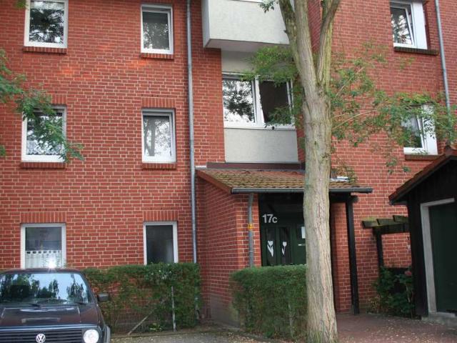 Ruhige Eigentumswohnung mit sonnigem Balkon und Top Verkehrsanbindung