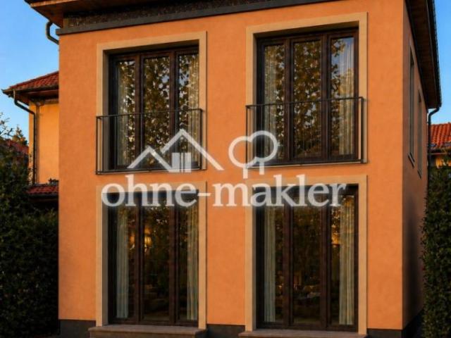 Ruhige, exklusive 2,5 Zimmerwohnung direkt am See
