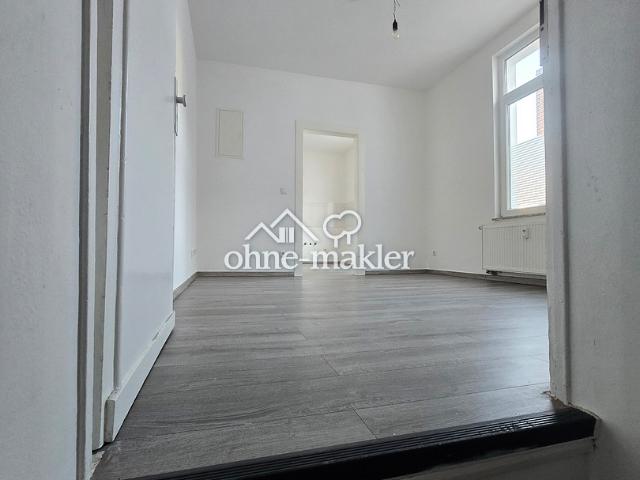 Ruhige helle 2 Zimmer Wohnung im 1. Obergeschoss im Innenhof in Duisburg Alt Homberg