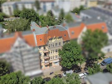 Ruhige Lage, gute Vermietbarkeit, Wohnungen bereits umfangreich modernisiert, Dachgeschoss ausbaubar