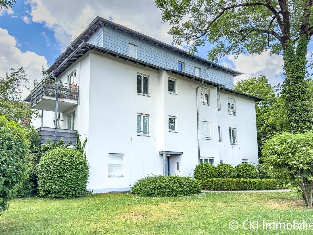 Ruhige Lage in München Pasing! Helle 2 Zimmer Wohnung mit Südbalkon