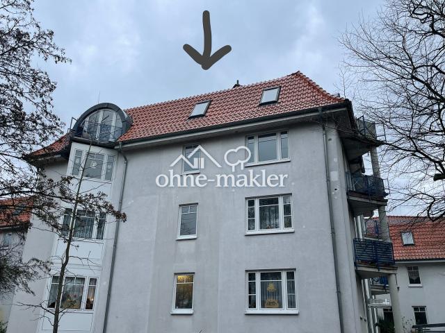 Ruhige, lichtdurchflutete, 3 Zi Dachgeschosswohnung in gepflegter, grüner Anlage