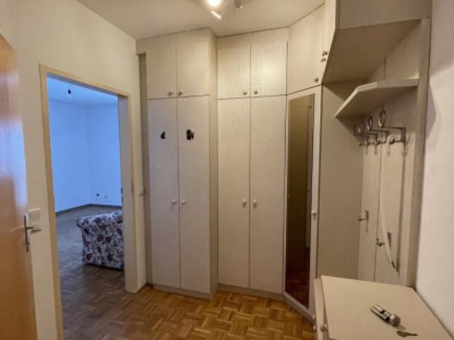 Ruhige Seniorenwohnung im Grünen mit Balkon!