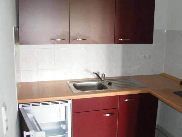 Ruhige Single Wohnung mit EBK und Balkon!