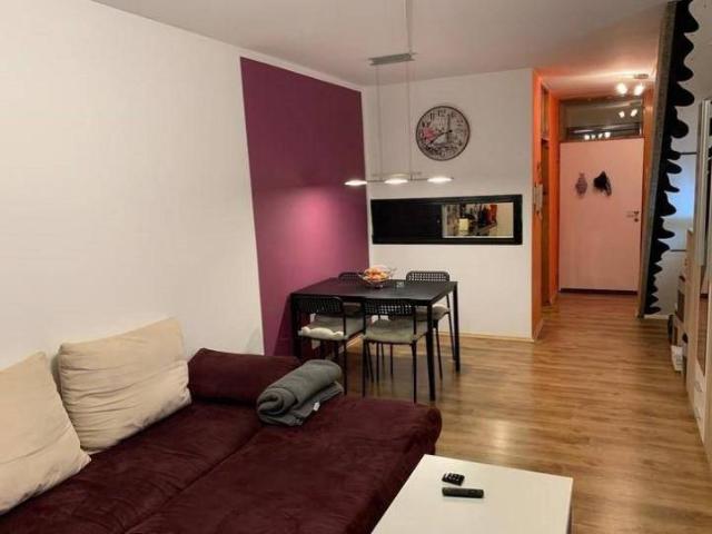 Ruhige Studentenwohnung Stadtzentrum WG tauglich 3 Zimmer u 2 Balkone