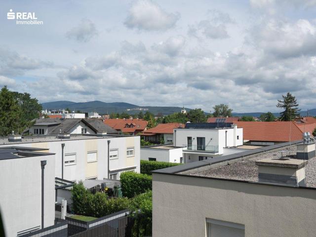 Ruhige Südlage im Innenhof 70,79m² mit Wohnküche und 2 Zimmer, Bad, WC, Abstellraum, 7,78m² Balkon und Parkplatz!