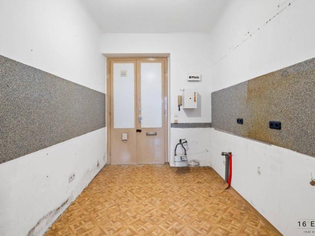 Ruhige, südseitige 1 Zimmer Wohnung mit Potenzial – sanierungsbedürftig