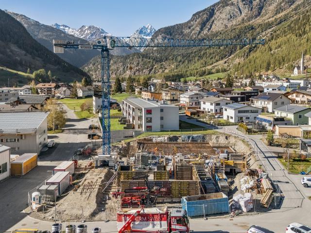 Ruhige Wohnlage, hochwertiger Ausbau, echtes Zuhause 3.5 Zi. Wohnung in Zernez 1.OG4