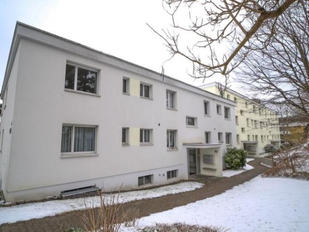Ruhige Wohnung im Zentrum von Witikon