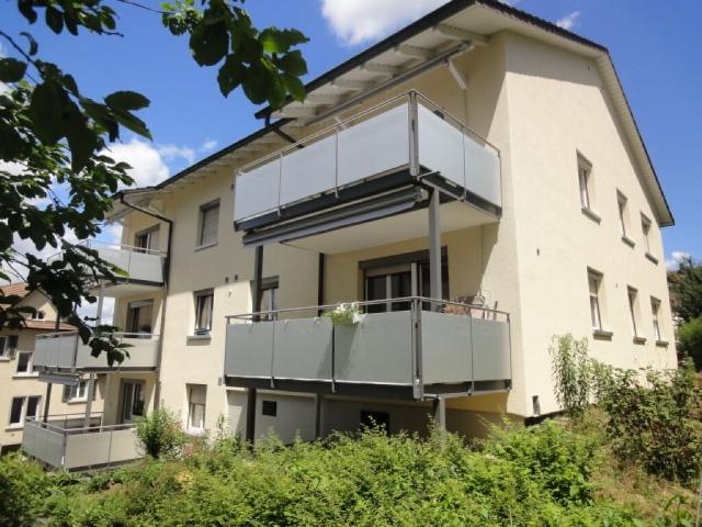 Ruhige Wohnung mit grossem Balkon