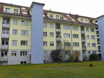 ruhige Wohnung mit grossem Balkon