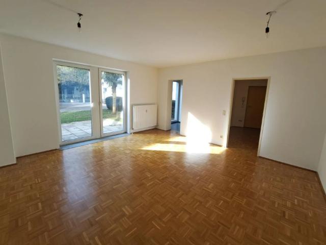 Ruhige und sonnige 2 Zimmer Wohnung mit Terrasse in Nähe der Donaulände Kaisergasse 12 14, Top 1
