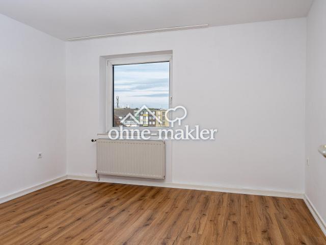 Ruhige, zentral gelegene 3 Zimmer Wohnung, Küche, Diele Bad in Oberhausen Osterfeld